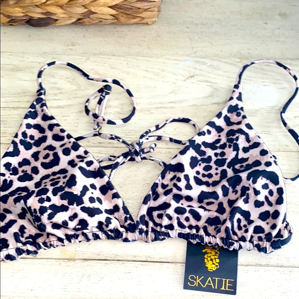 Skatie Leopard Print Bikini Top- Calabasas